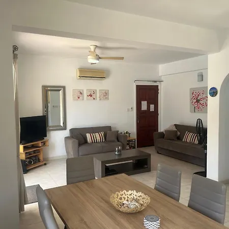 Sirena Sunrise * Paphos