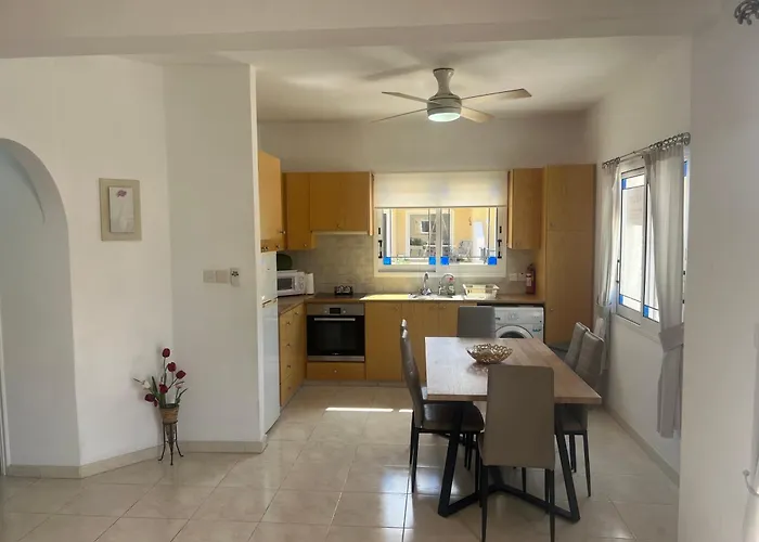 Sirena Sunrise Paphos